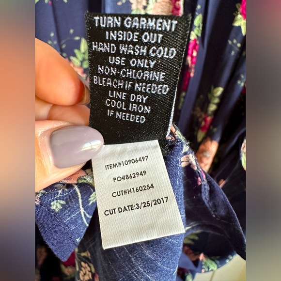 Torrid Floral Kimono, size 00 - Picture 7 of 10